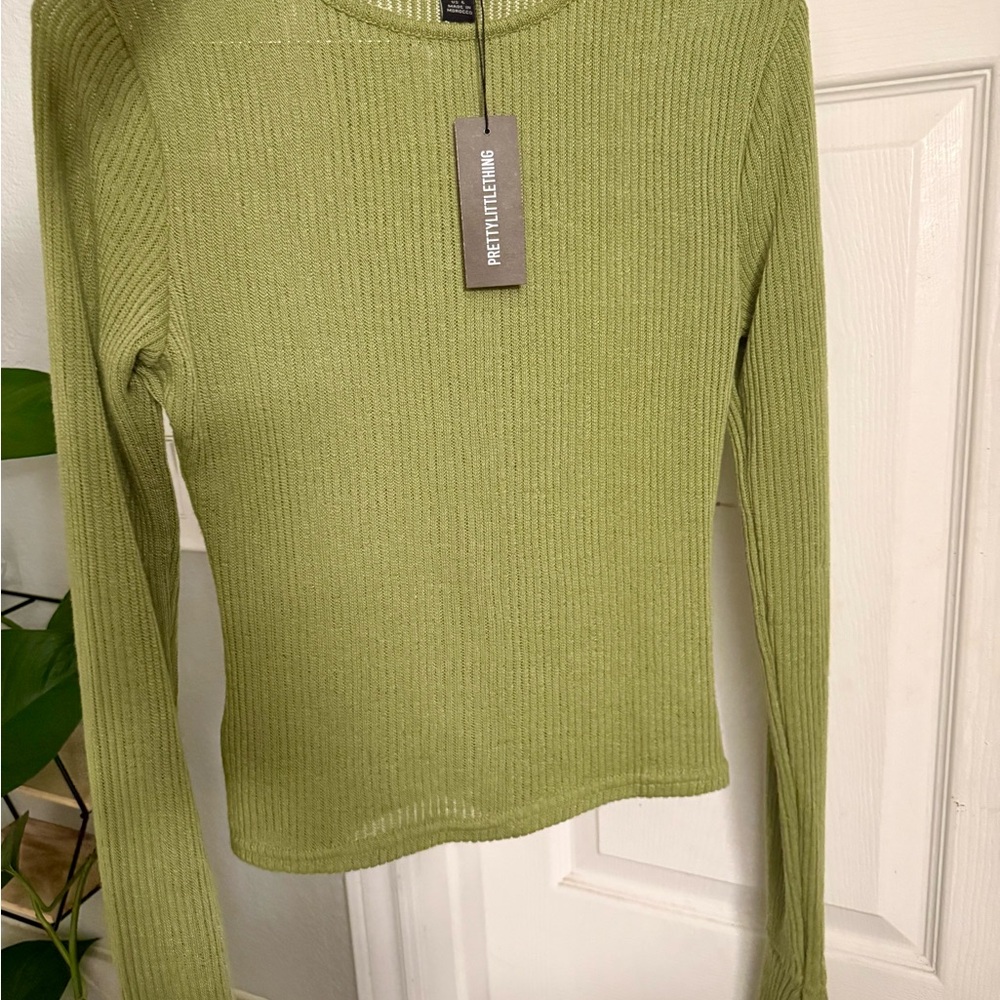 PrettyLittleThing Sage Ribbed Long Sleeve Top